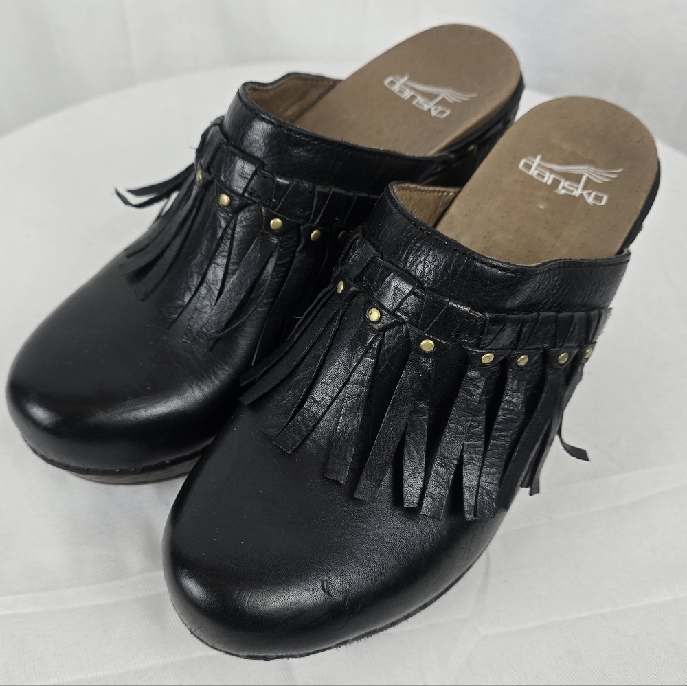 NWOT Dansko Deni Black Leather Fringe Mule Clog Studded Shoe Heels Sz 37/6.5-7